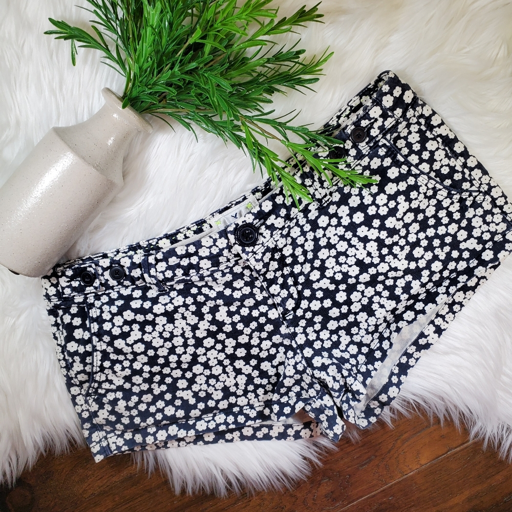 American Eagle Blue Floral Shorts | sz 6